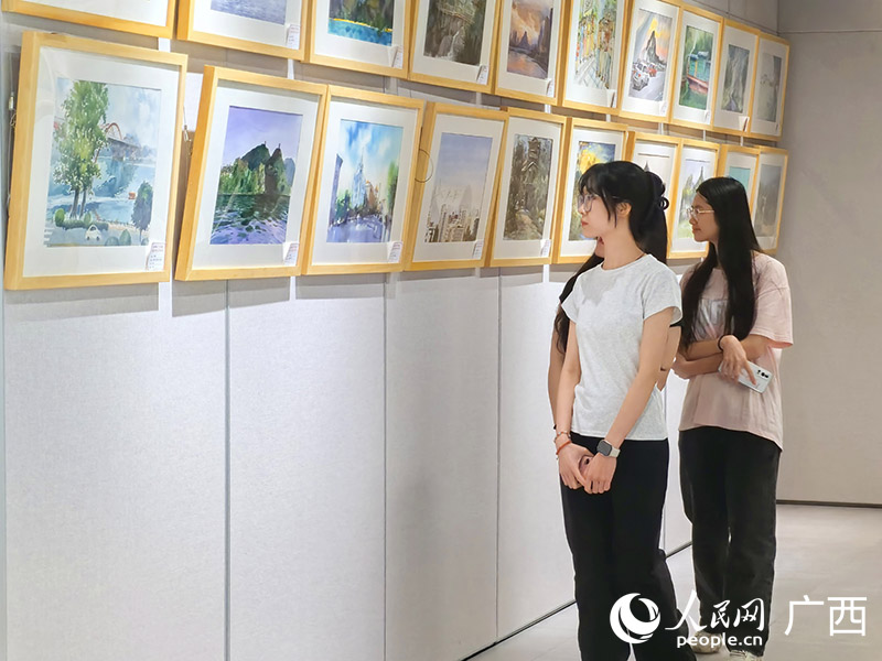 。人民网 付华周摄