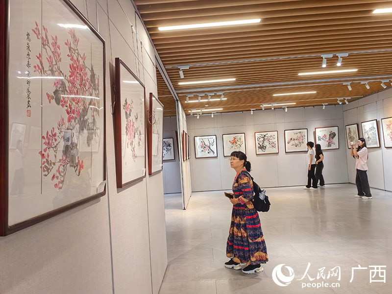 人民网 付华周摄