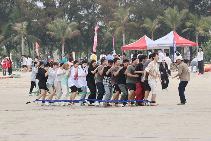 “巨人脚步”比赛环节。北海艺术设计学院供图